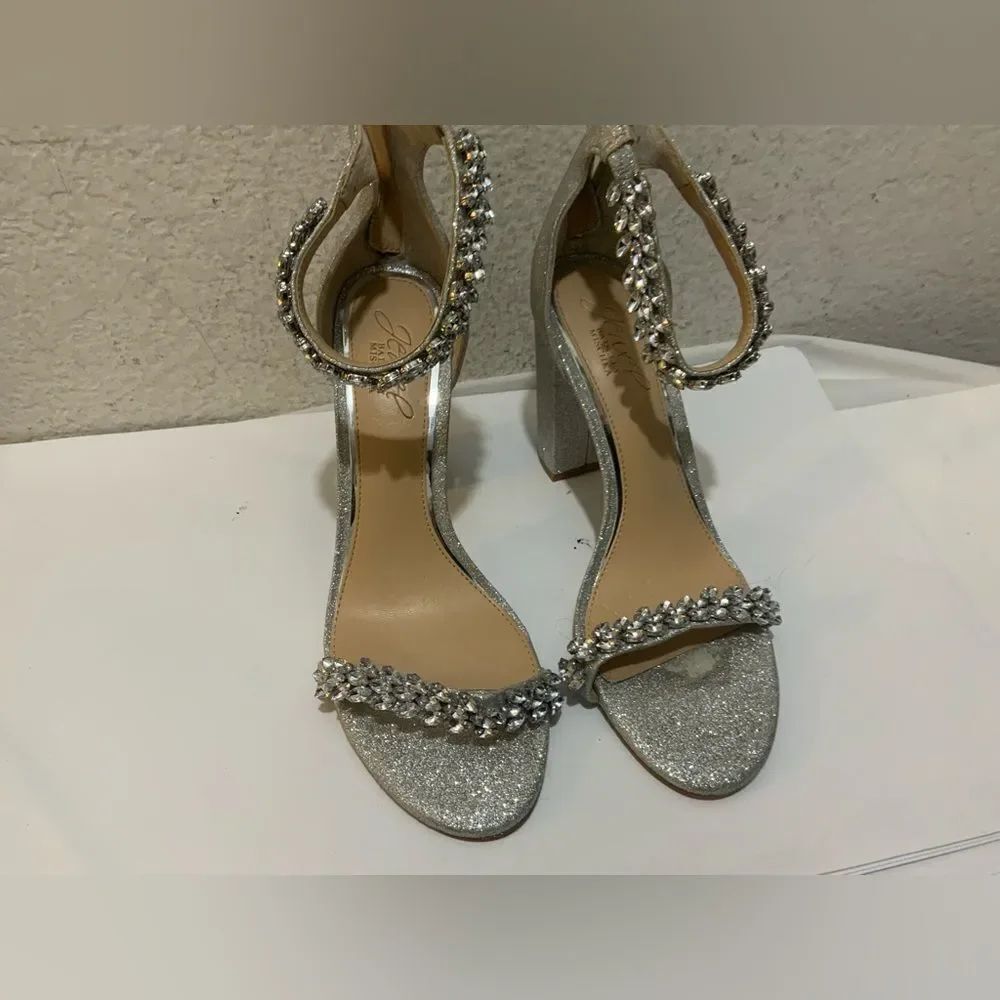 Jewel Badgley Mischa Jewel embellished wedge heals size 8